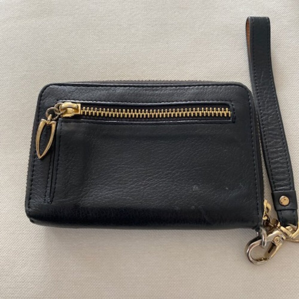 LEATHER WRISTLET
